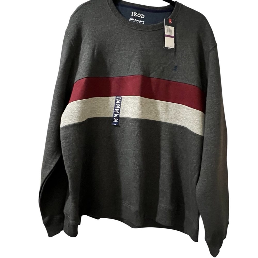 IZOD Men's Gray and Red Sweater
